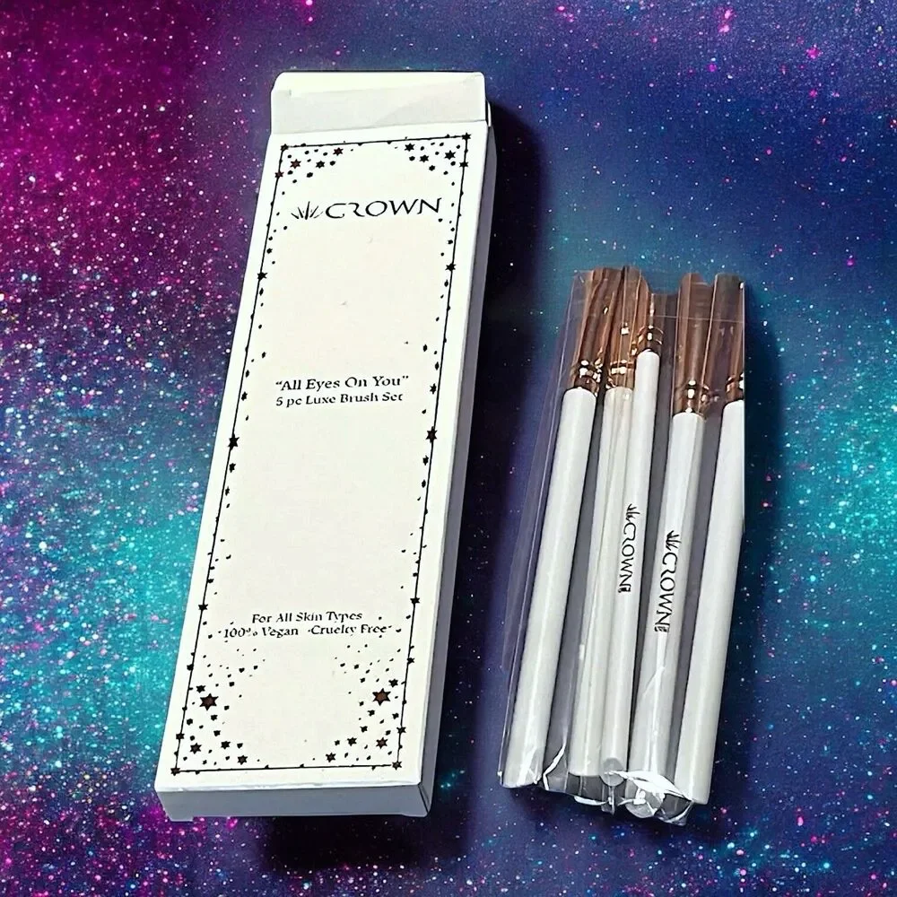 Crown Brush All Eyes On You 5 Piece Vegan Eyeshadow Brush Set $34 New In Box